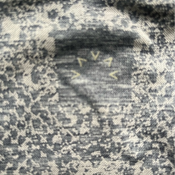 Varley Brown Bodycon Snakeskin Print Long Sleeve Active Yoga Run Top Size M - Picture 9 of 9